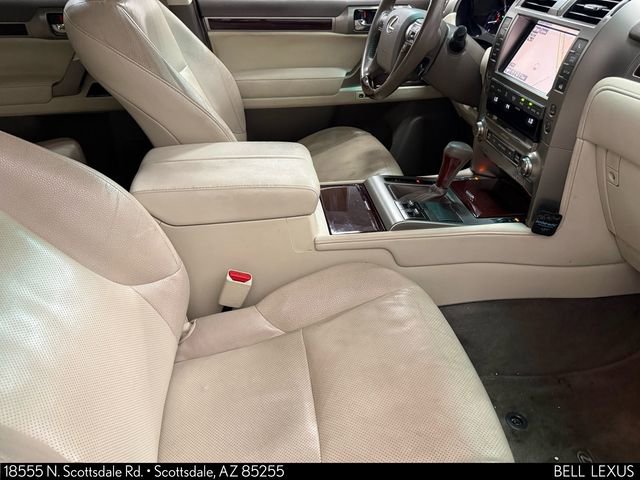 Used 2014 Lexus GX 460 w/ Premium Package image 28