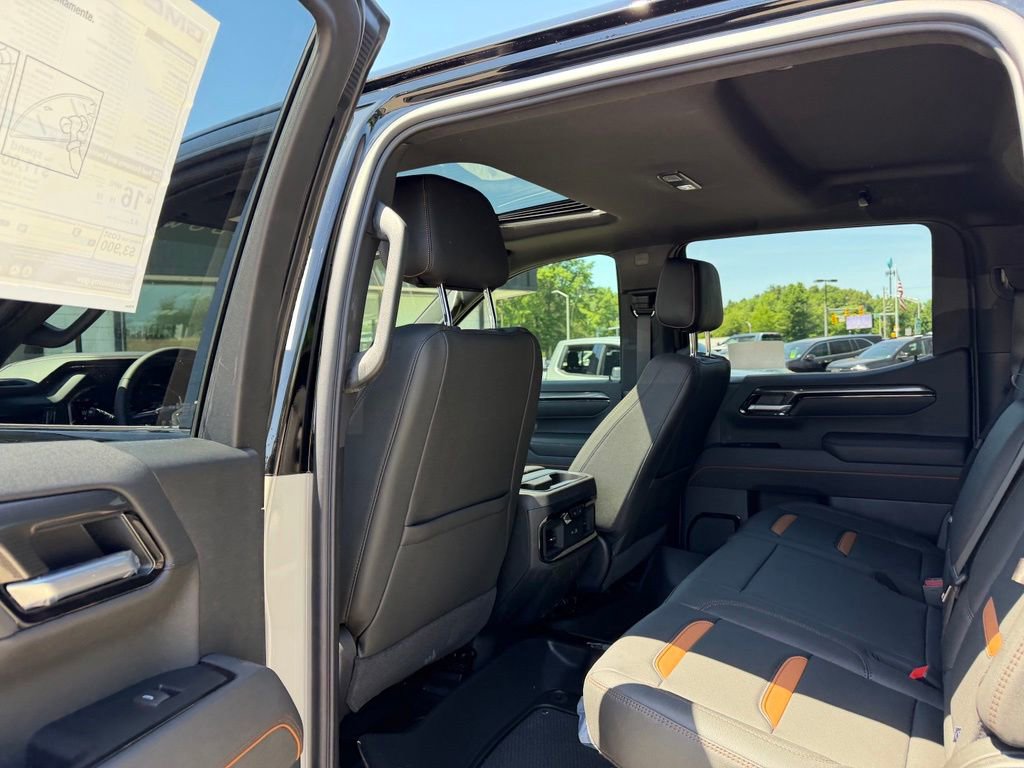 New 2026 GMC Sierra 1500 AT4 w/ AT4 Premium Package AWD/4WD image 12