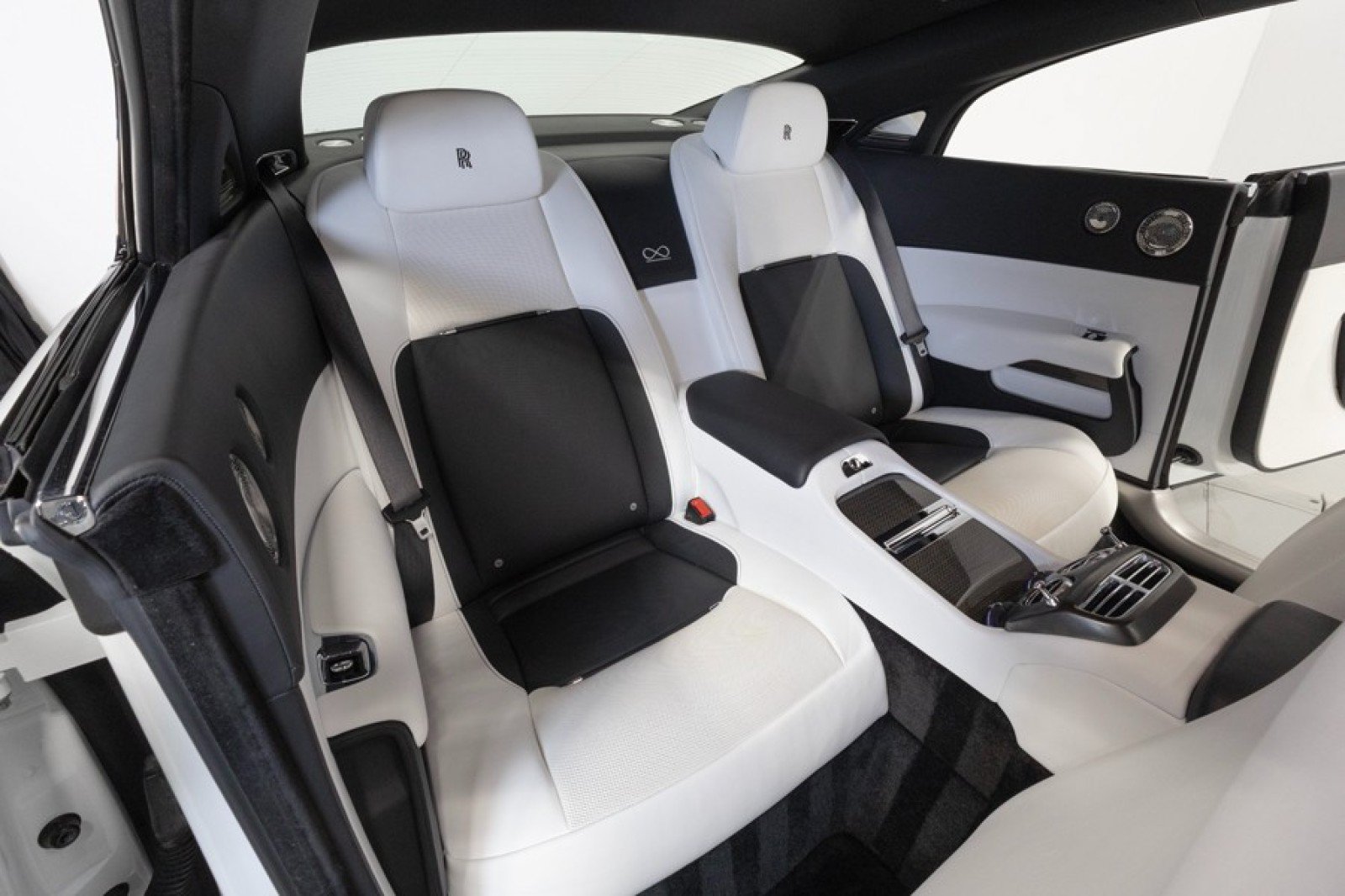 Used 2021 Rolls-Royce Wraith RWD image 60