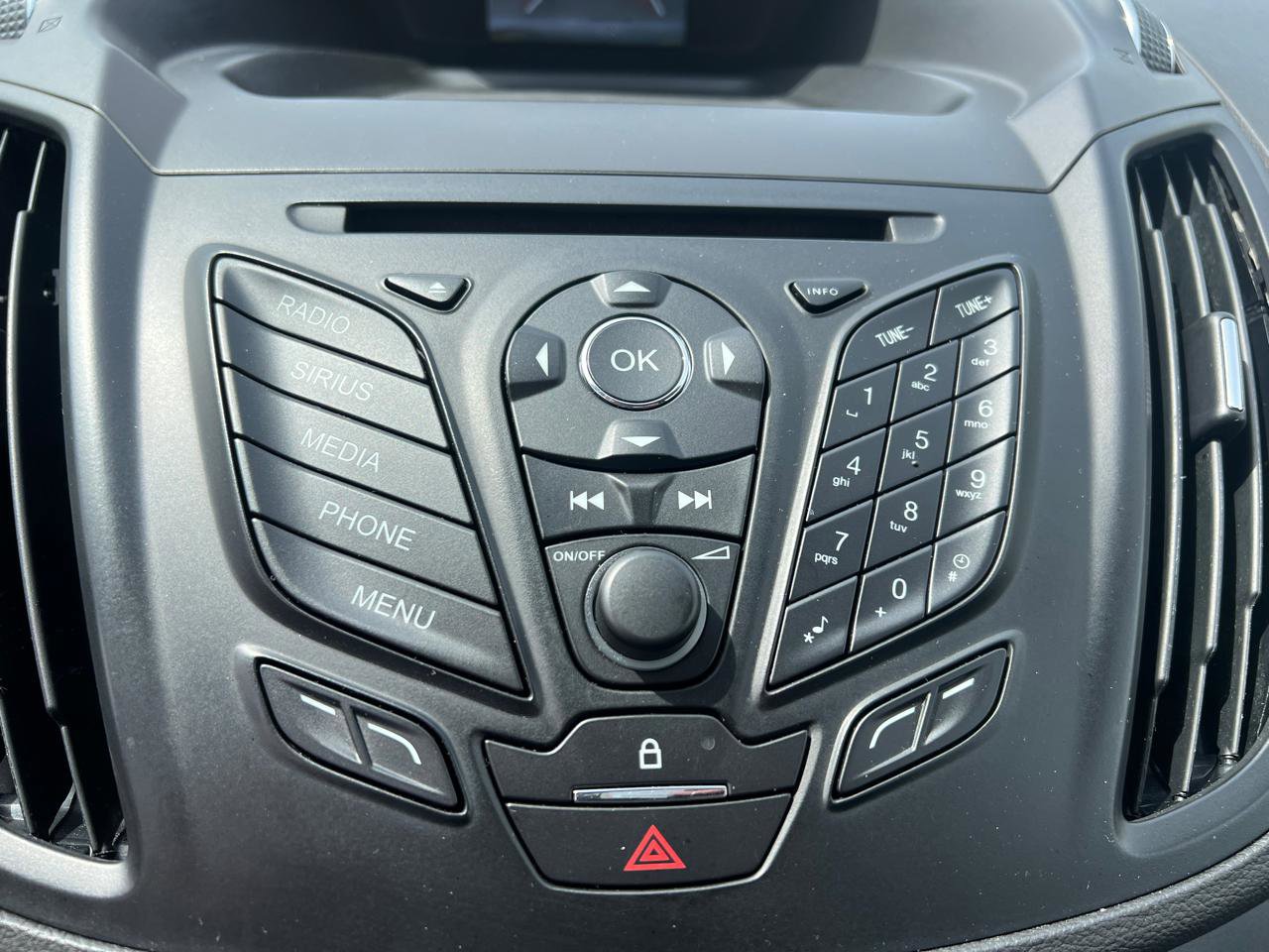 Used 2014 Ford Escape SE image 24