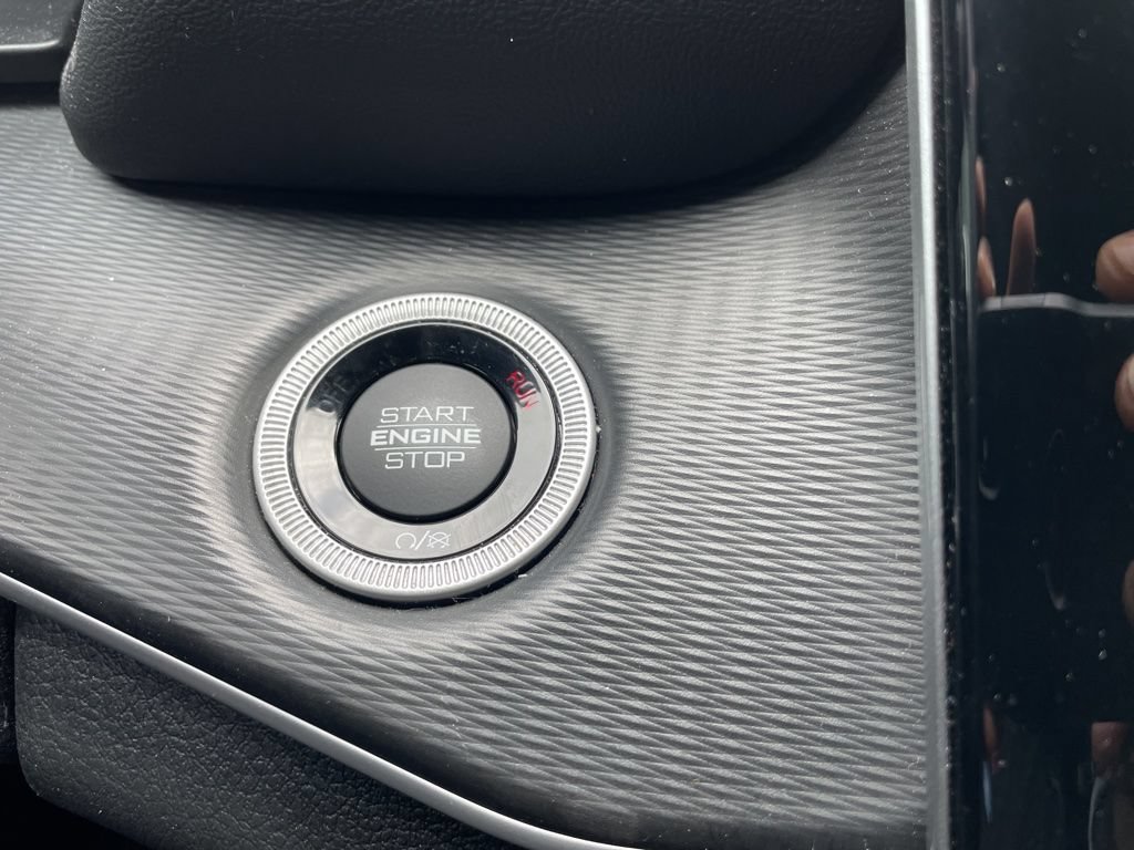 Used 2023 Jeep Grand Cherokee L Laredo AWD/4WD image 19