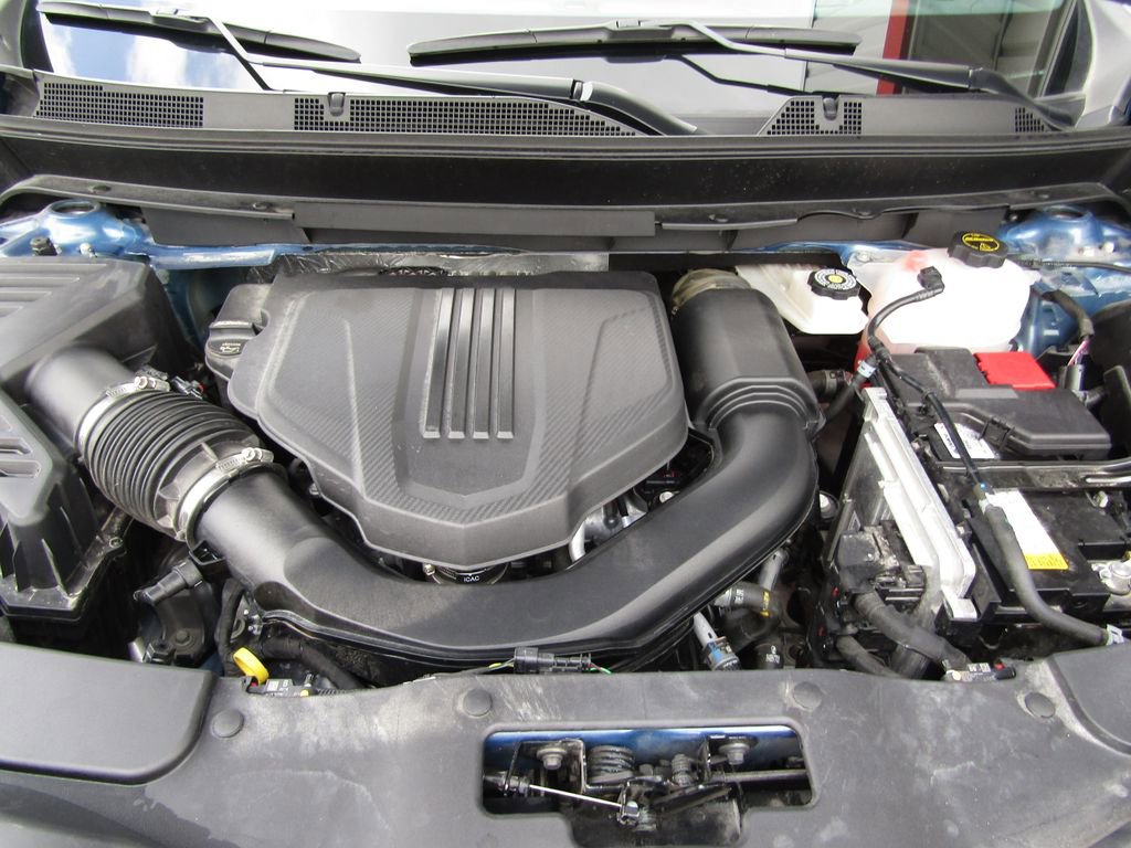 Used 2024 Chevrolet Traverse RS image 38