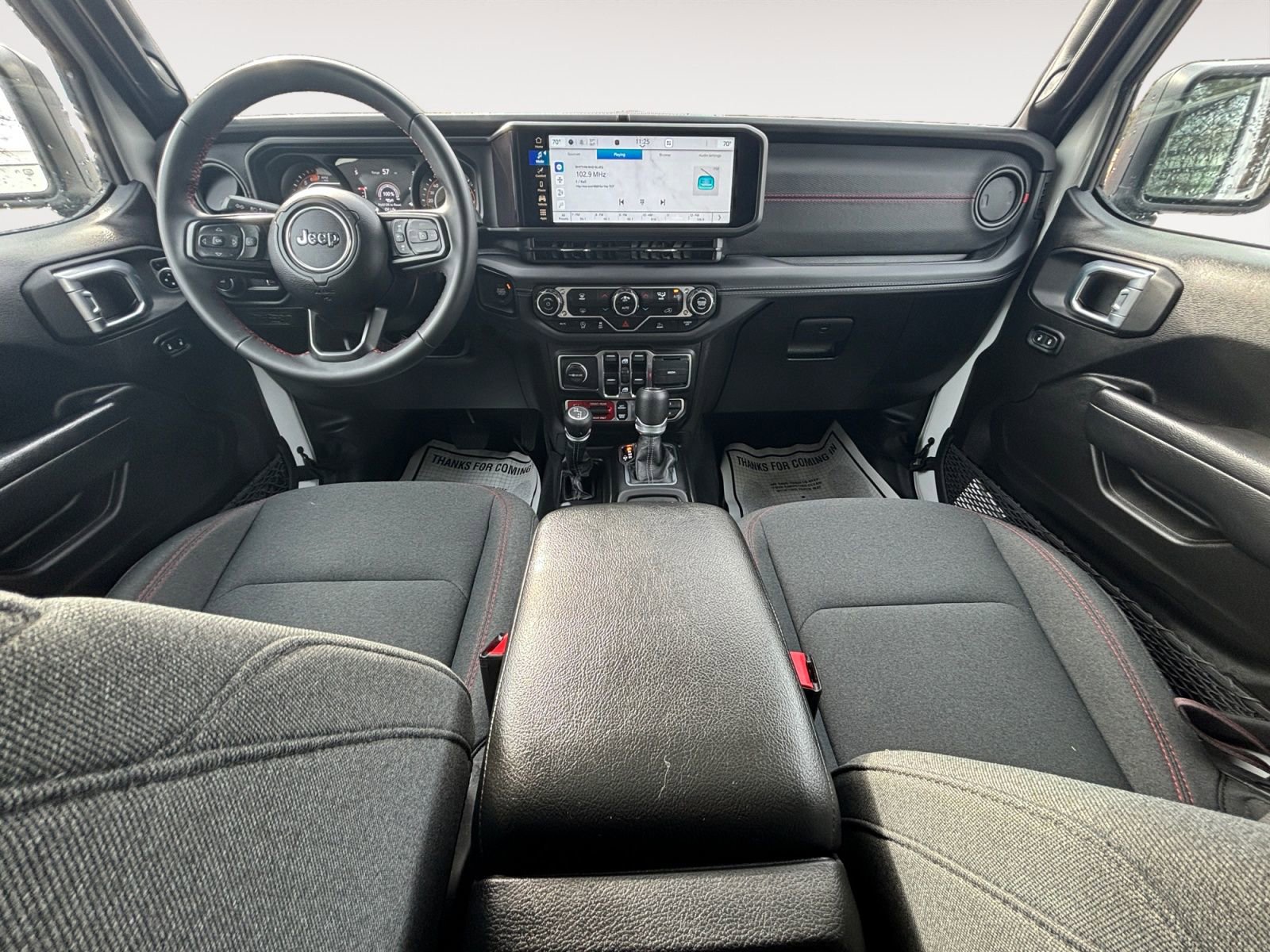 Used 2024 Jeep Wrangler Unlimited Rubicon image 10