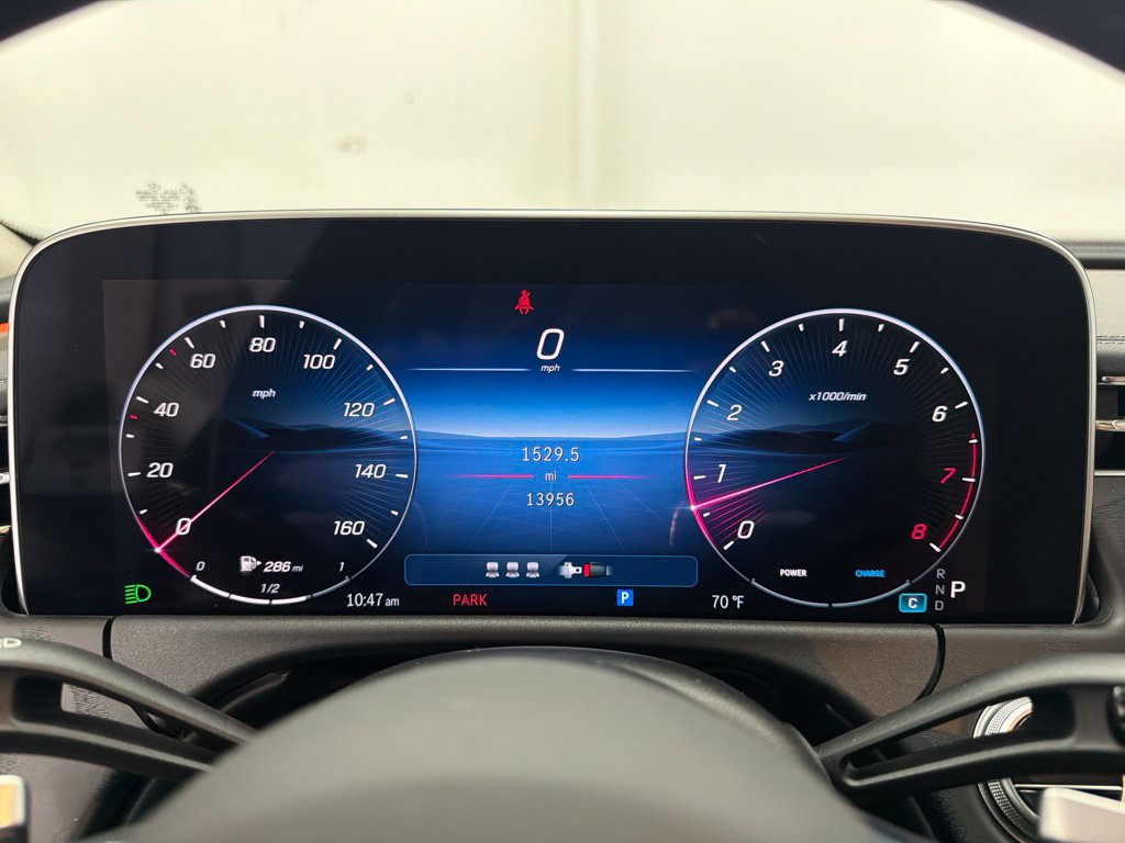 Used 2025 Mercedes-Benz E 350 4MATIC Sedan image 15