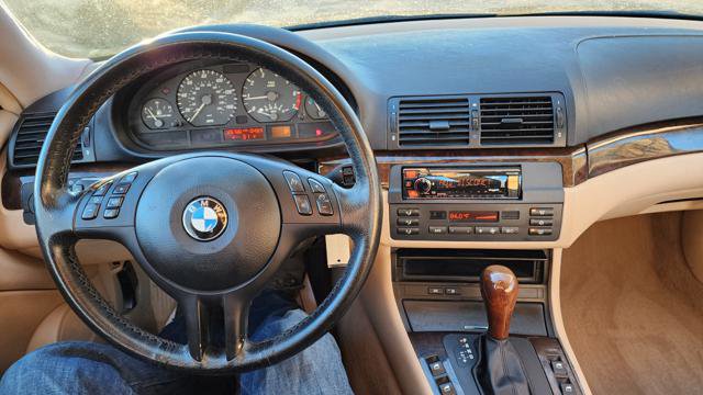 Used 2002 BMW 325Ci Coupe image 18