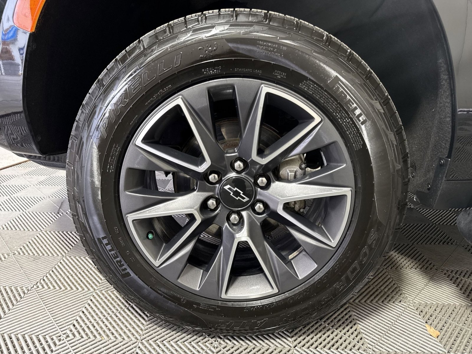 Used 2022 Chevrolet Tahoe Z71 w/ Luxury Package image 12