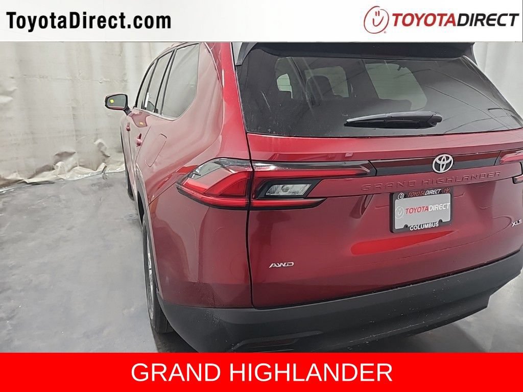 New 2026 Toyota Grand Highlander AWD image 5