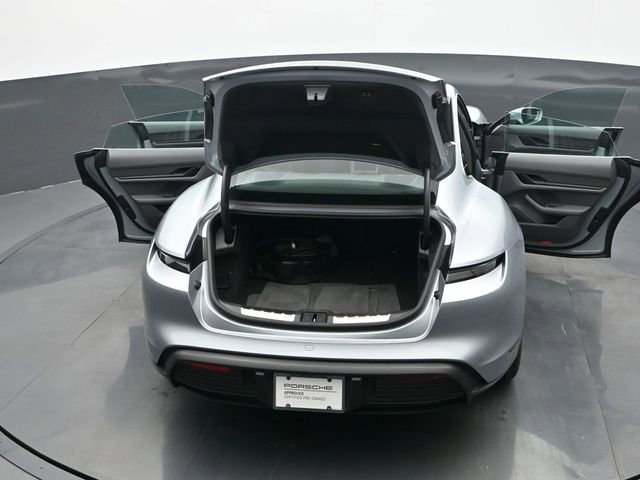 Used 2024 Porsche Taycan 4S AWD/4WD image 28