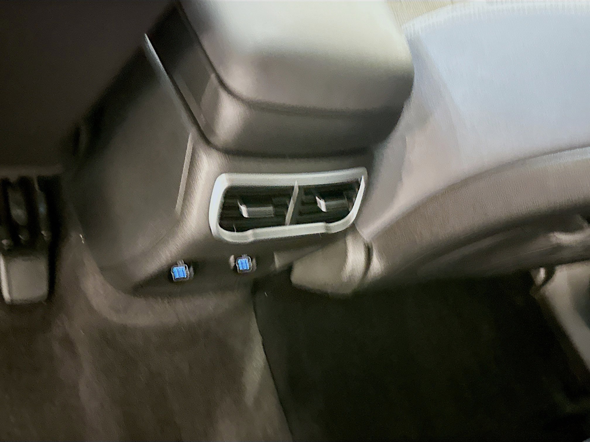 Used 2023 Hyundai Santa Fe SE image 27