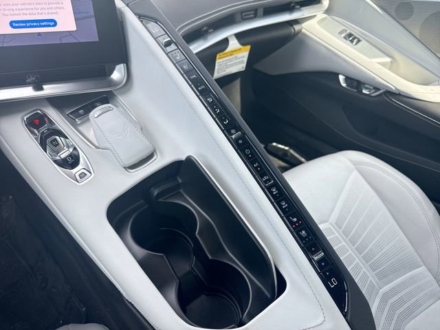 New 2025 Chevrolet Corvette E-Ray image 19