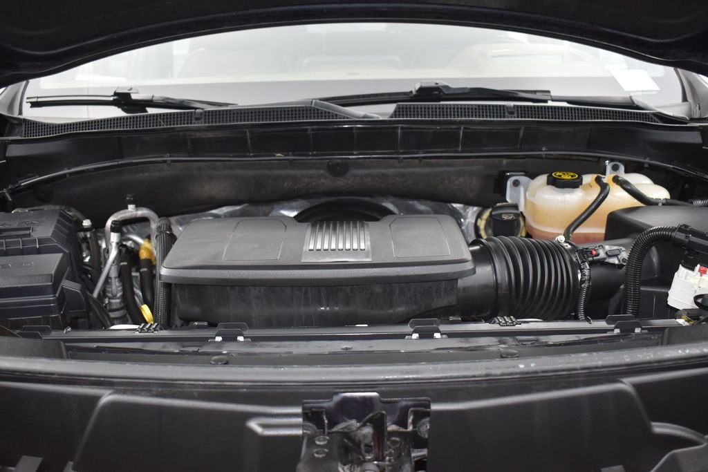 Used 2023 Chevrolet Suburban High Country RWD image 31