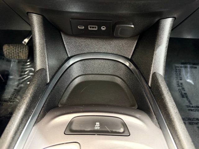 Used 2023 Chevrolet Malibu LT image 35