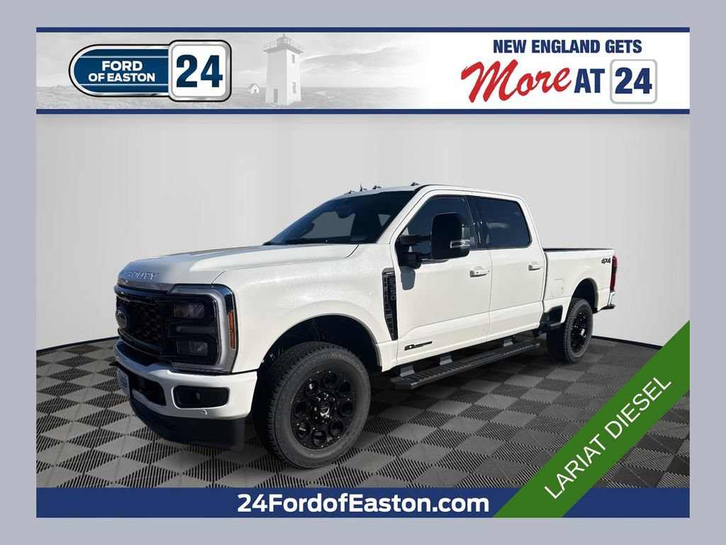New 2026 Ford F350 Lariat w/ Black Appearance Package