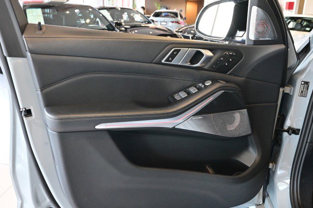 Used 2023 BMW X7 M60i w/ Executive Package AWD/4WD image 18