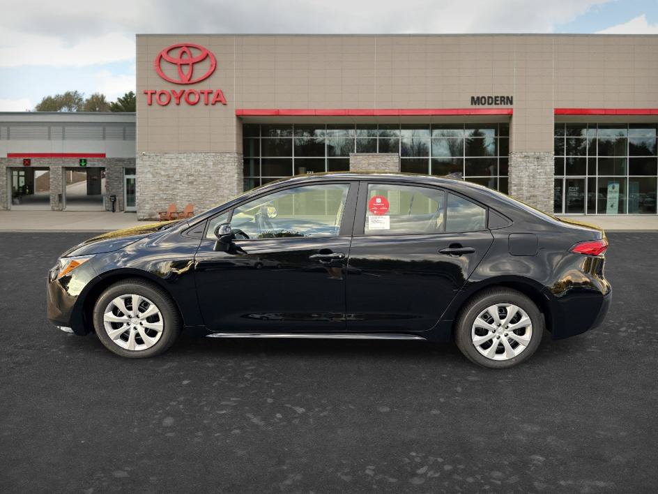 New 2027 Toyota Corolla LE FWD image 4
