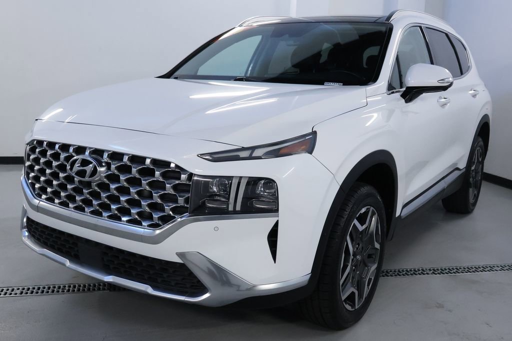 Used 2023 Hyundai Santa Fe Limited image 3