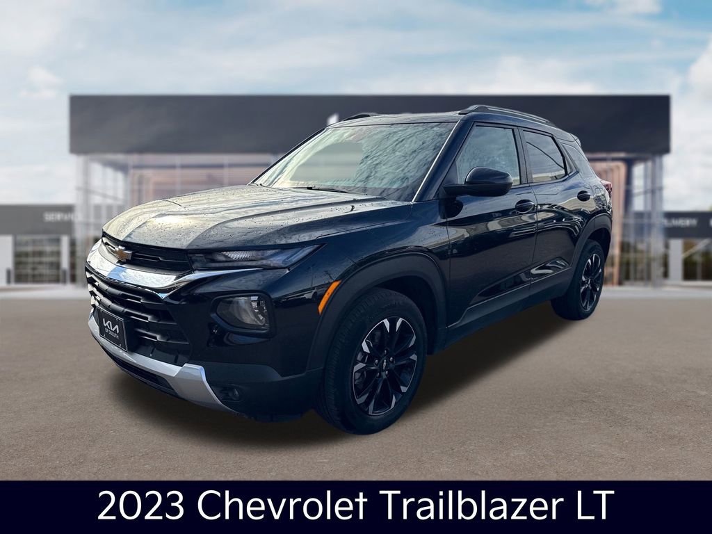 Used 2023 Chevrolet TrailBlazer LT w/ Convenience Package