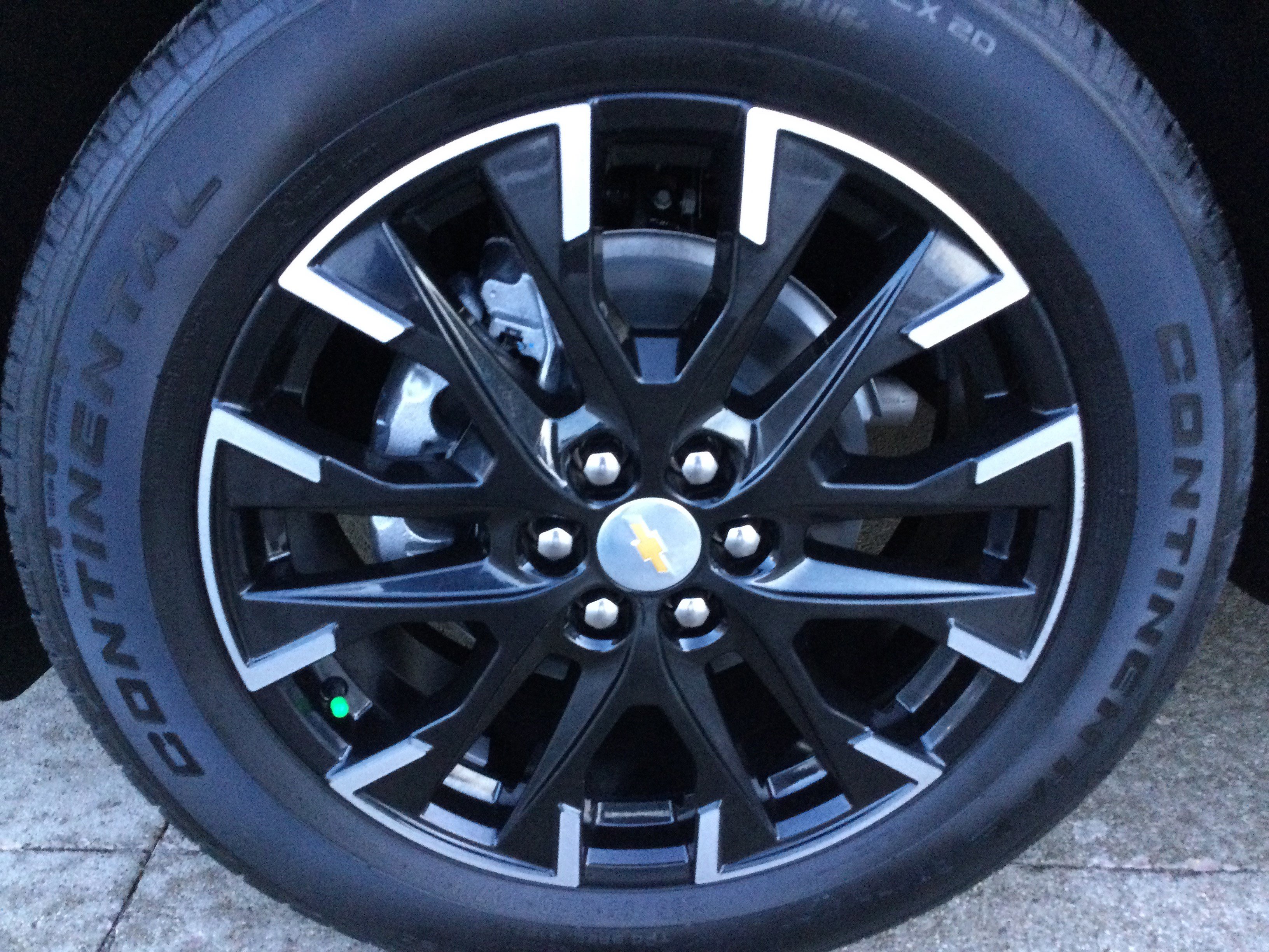 New 2026 Chevrolet Traverse LT w/ Sun and Wheel Package image 5