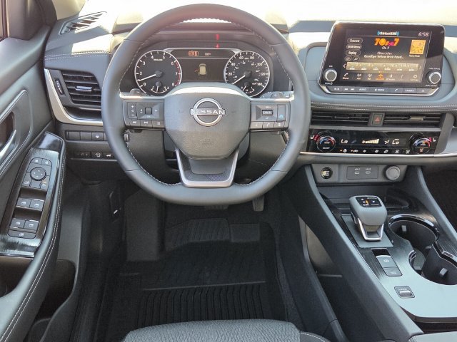 New 2026 Nissan Rogue SV FWD image 11