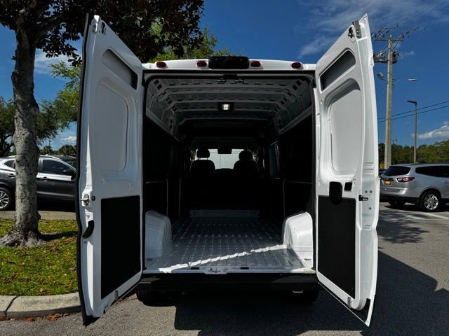 Used 2026 RAM ProMaster 2500 w/ Convenience Group FWD image 21