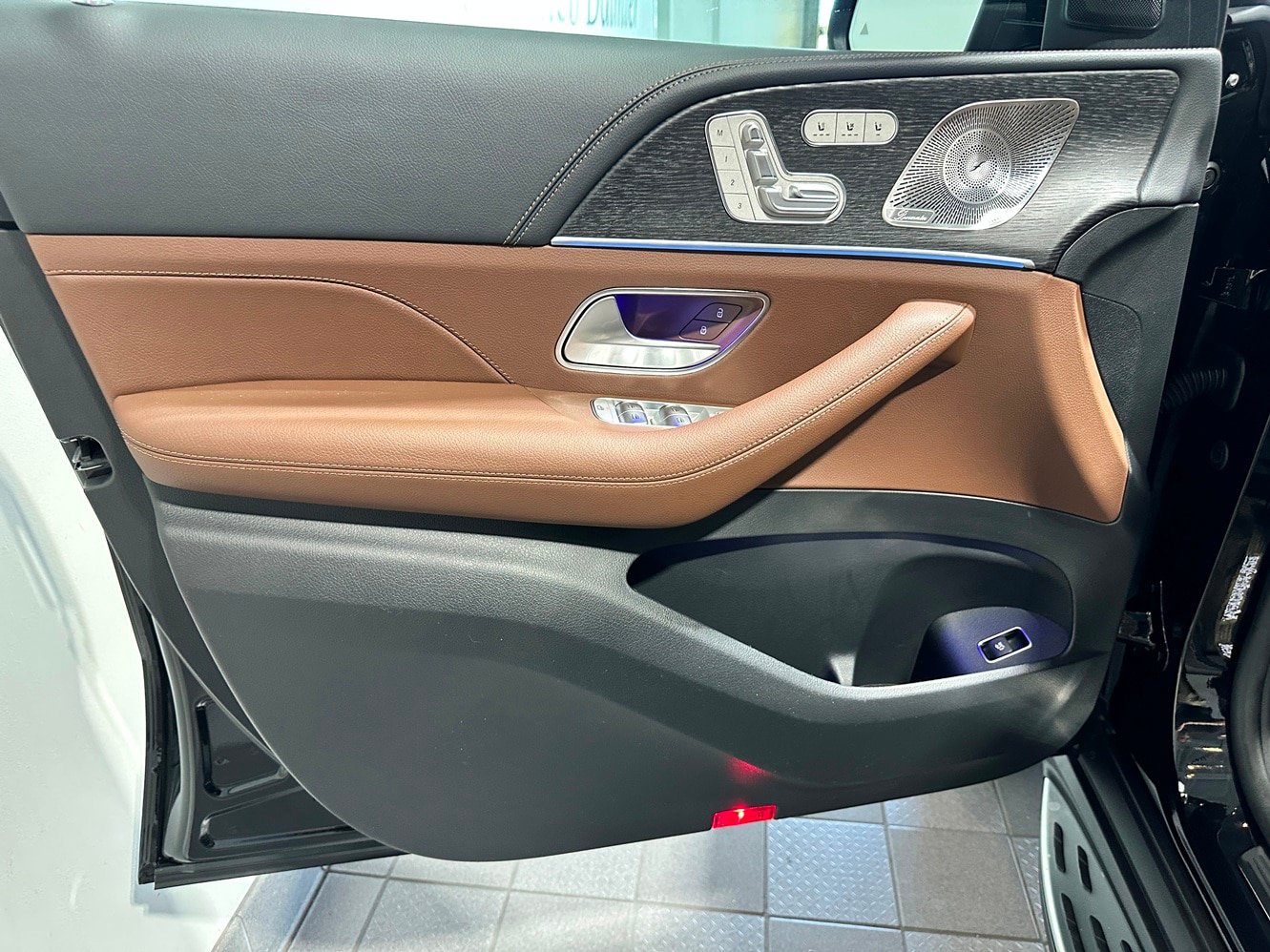 New 2026 Mercedes-Benz GLE 450 4MATIC Coupe image 8