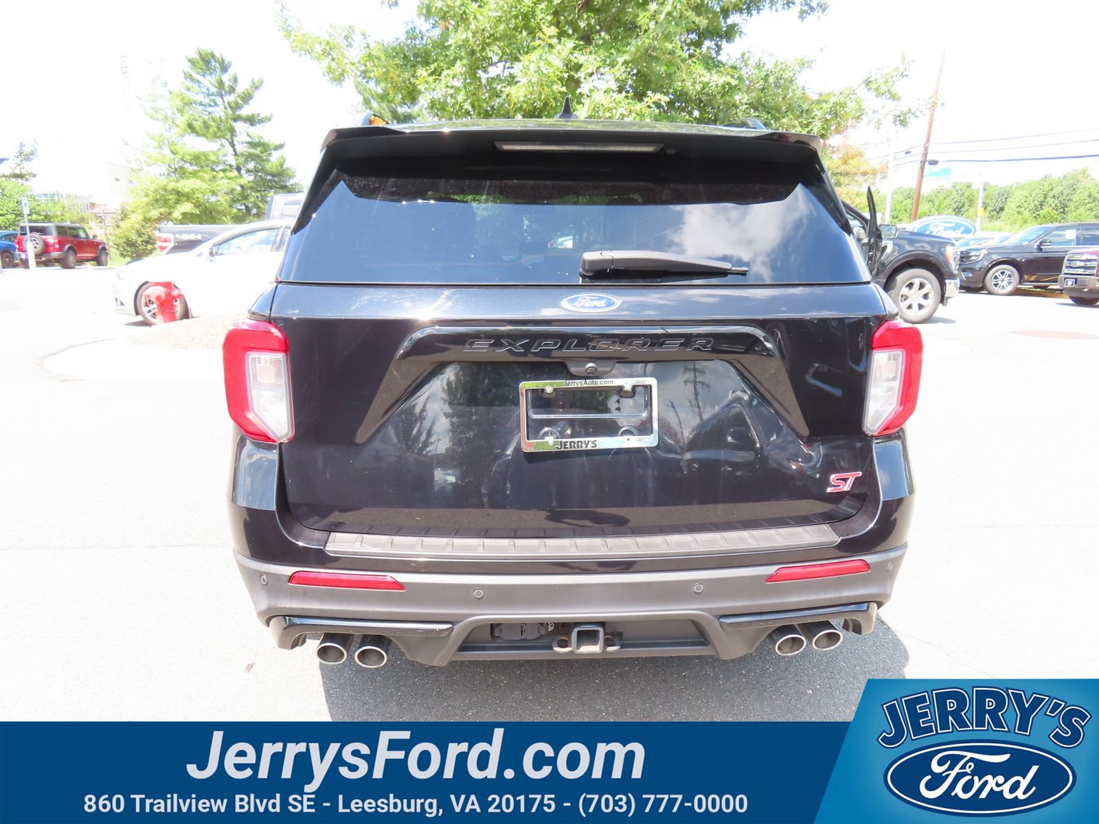 Certified 2020 Ford Explorer ST w/ Premium Technology Package AWD/4WD image 6