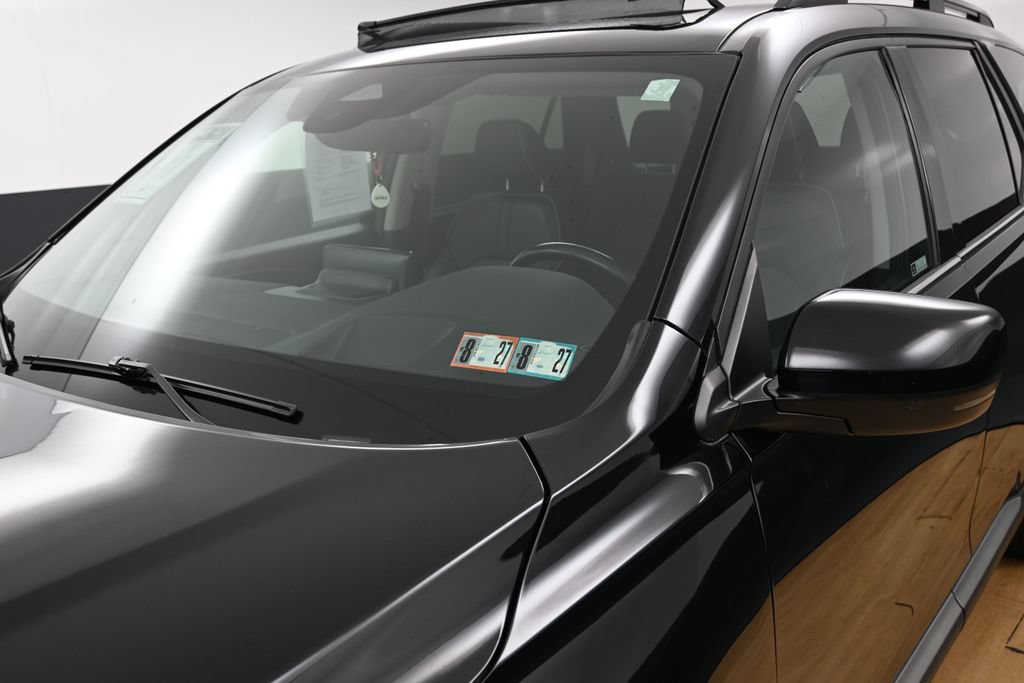 Used 2023 Honda Pilot Elite image 8