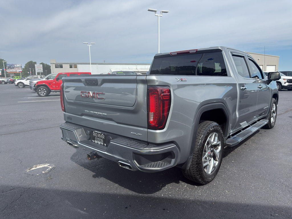 Used 2024 GMC Sierra 1500 SLT AWD/4WD image 5