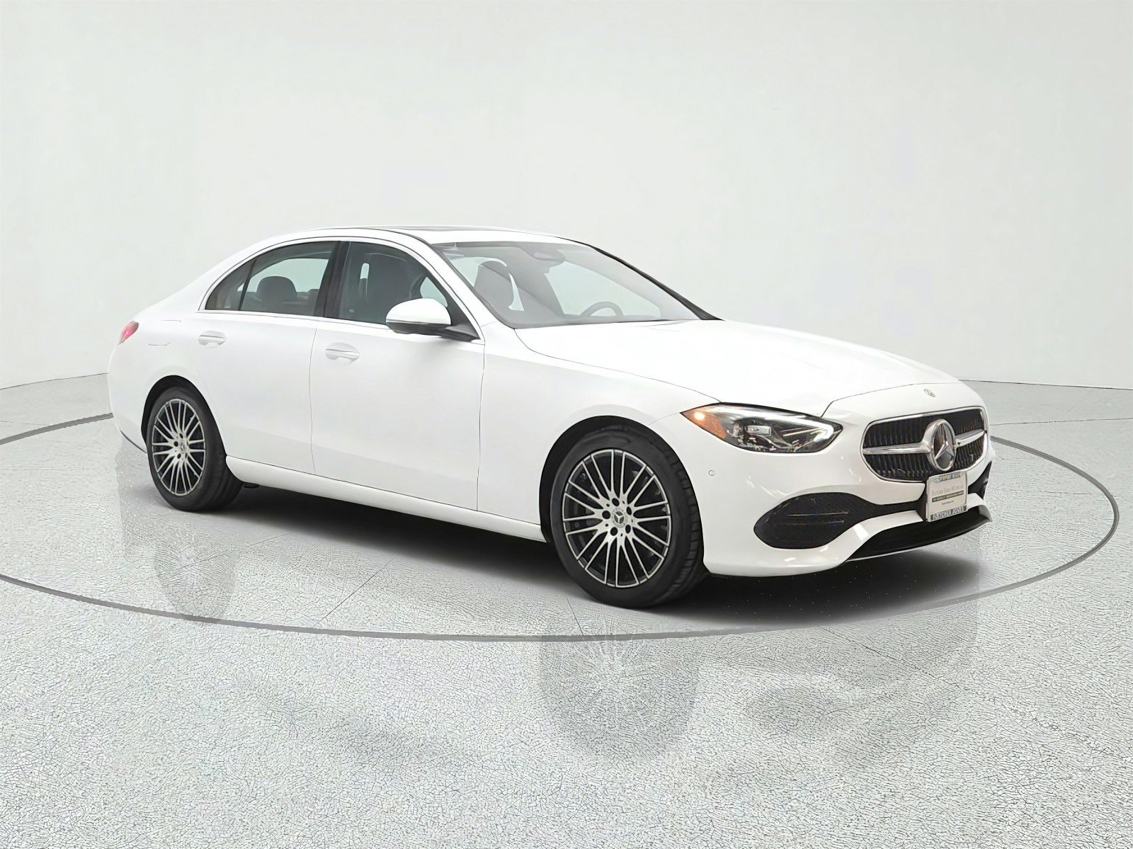 Used 2023 Mercedes-Benz C 300 Sedan image 3