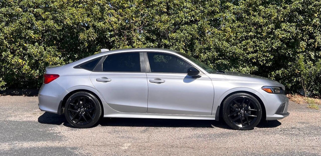 Used 2022 Honda Civic Sport image 9