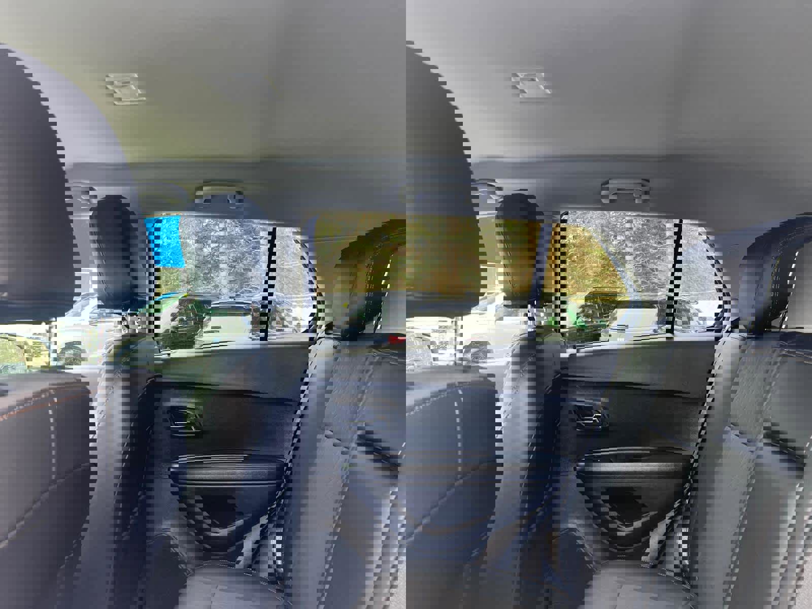 Certified 2022 Chevrolet Trax LT w/ LT Convenience Package image 29