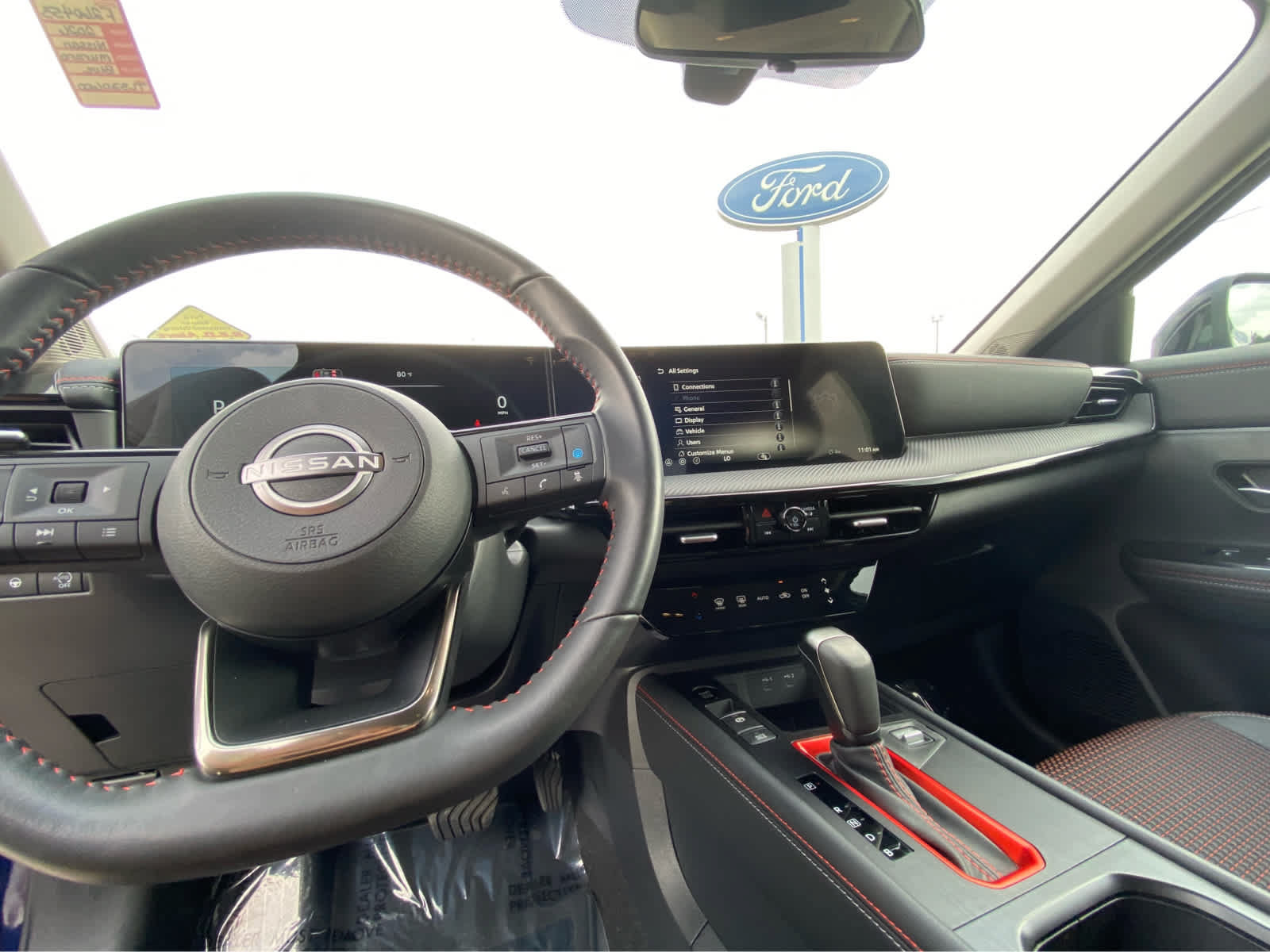 Used 2026 Nissan Kicks SR FWD image 32
