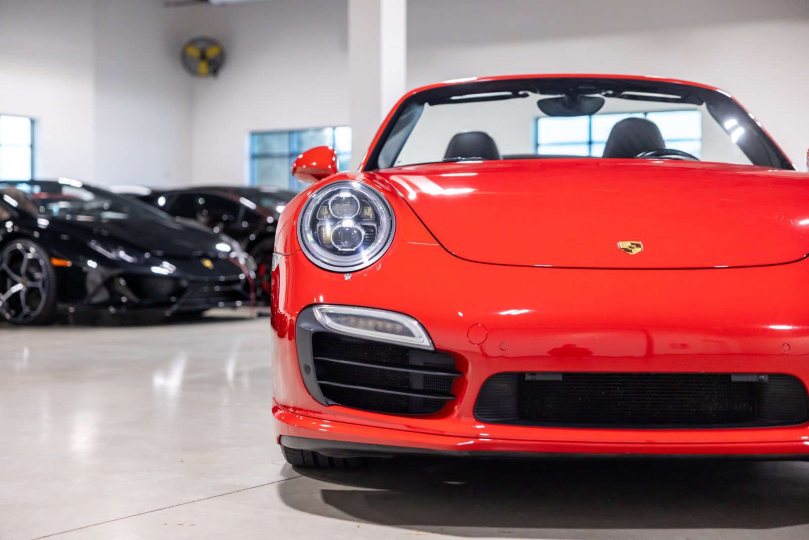 Used 2014 Porsche 911 Turbo S AWD/4WD image 20