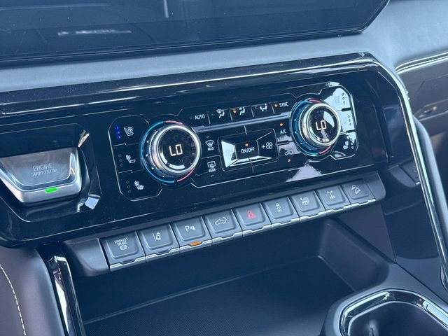 New 2026 GMC Sierra 2500 AT4X w/ AT4X AEV Edition AWD/4WD image 31