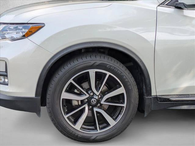 Used 2019 Nissan Rogue SL w/ Premium Package FWD image 14