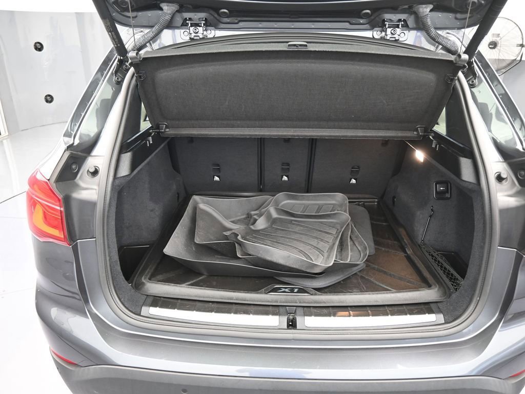 Used 2019 BMW X1 sDrive28i w/ Convenience Package image 42