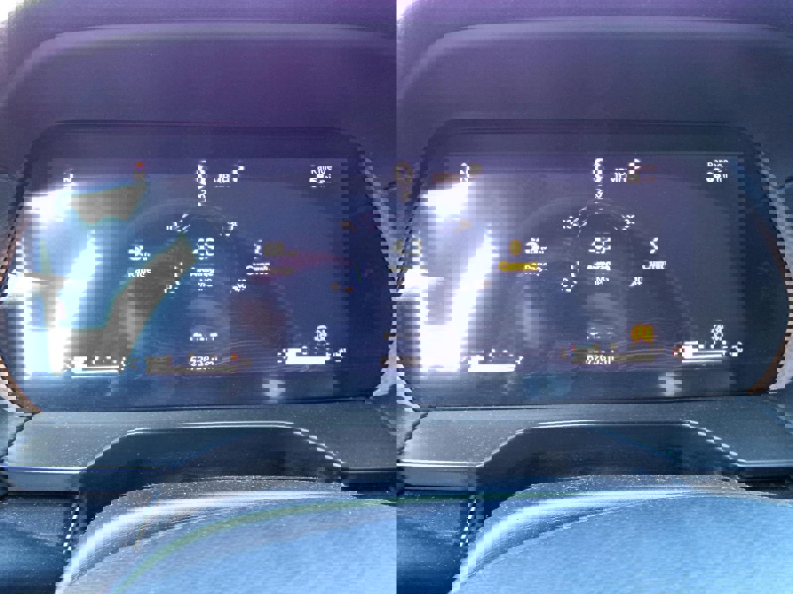 Used 2021 Jeep Grand Cherokee L Laredo AWD/4WD image 8