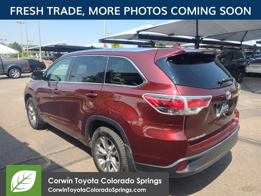 Used 2015 Toyota Highlander XLE AWD/4WD image 7