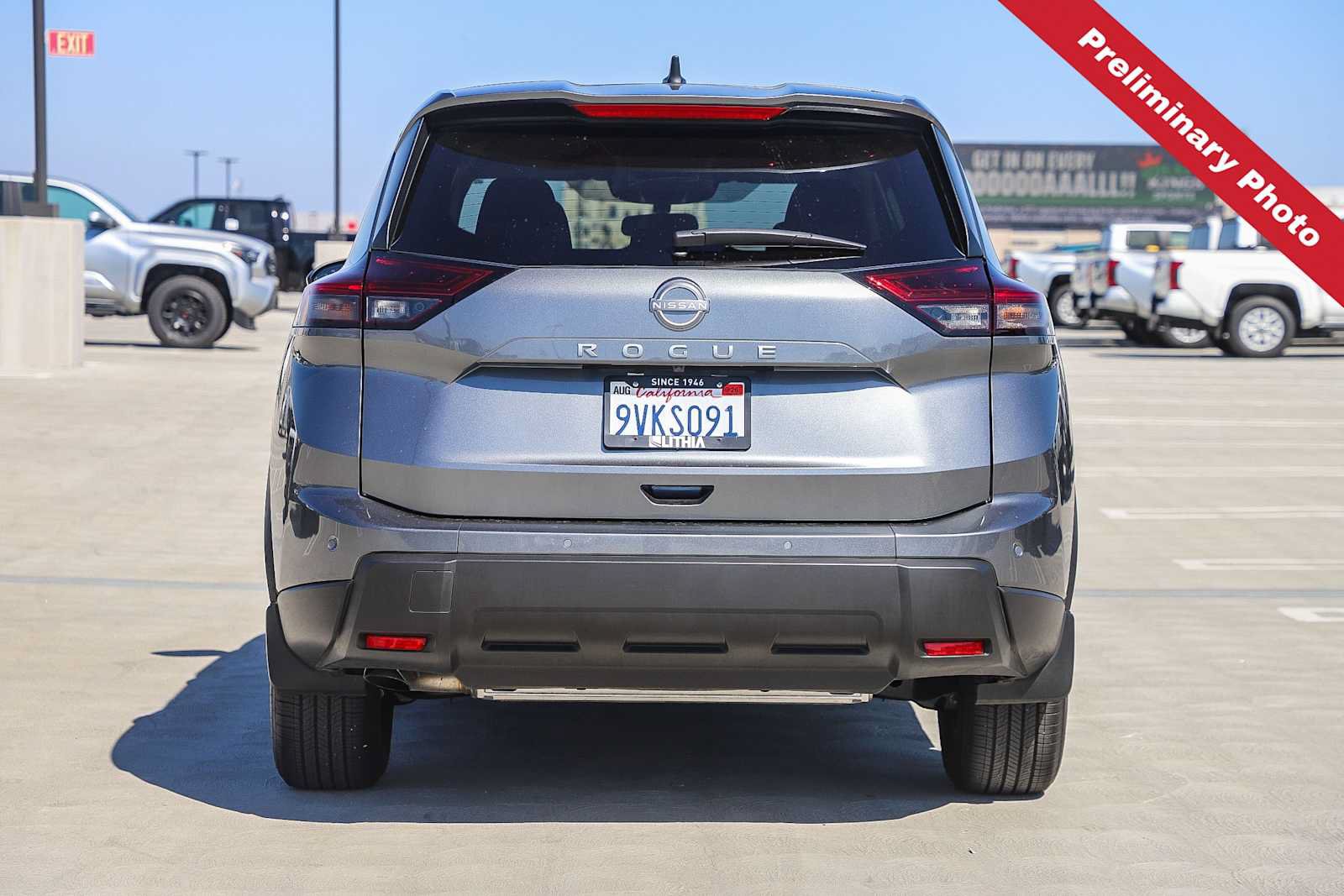 Used 2025 Nissan Rogue S FWD image 7
