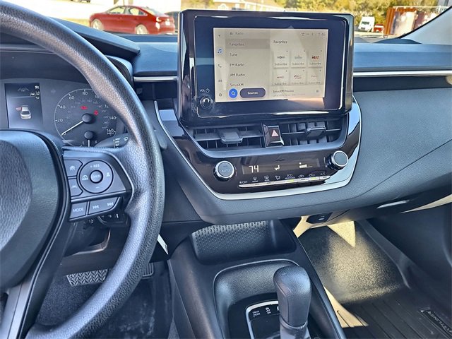 Used 2023 Toyota Corolla LE image 24