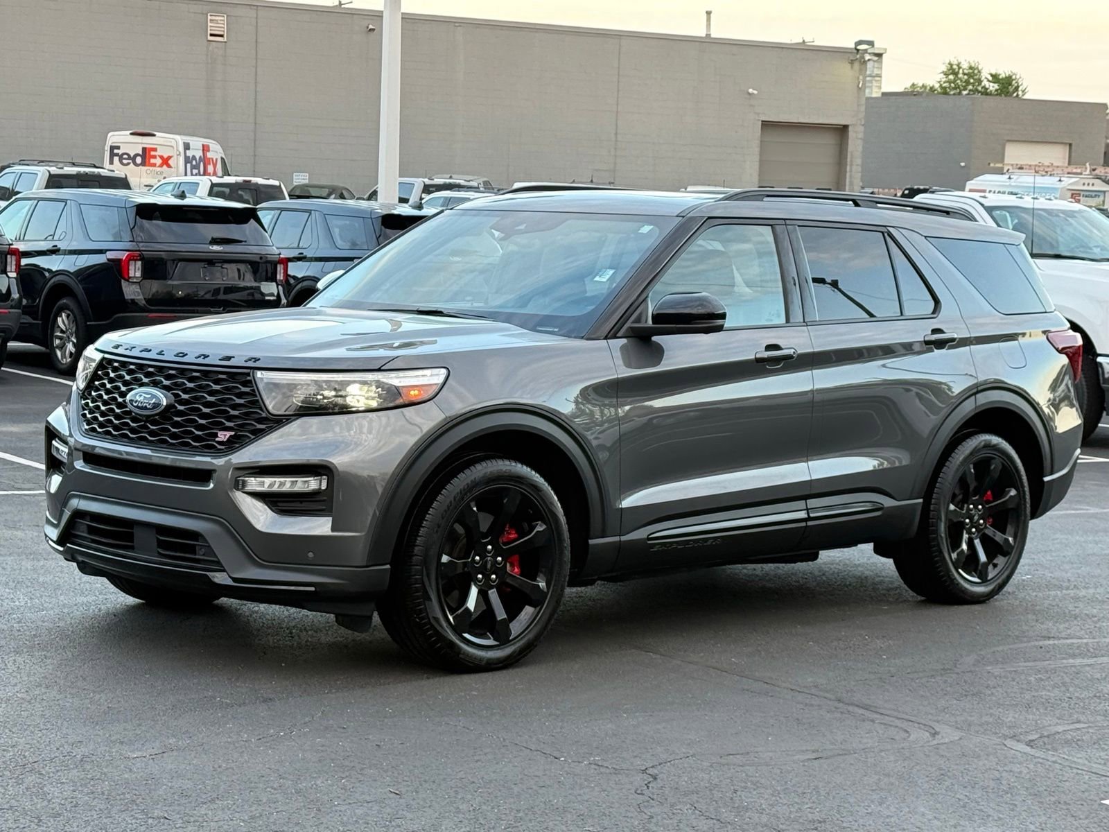 Used 2023 Ford Explorer ST w/ Equipment Group 401A AWD/4WD image 8