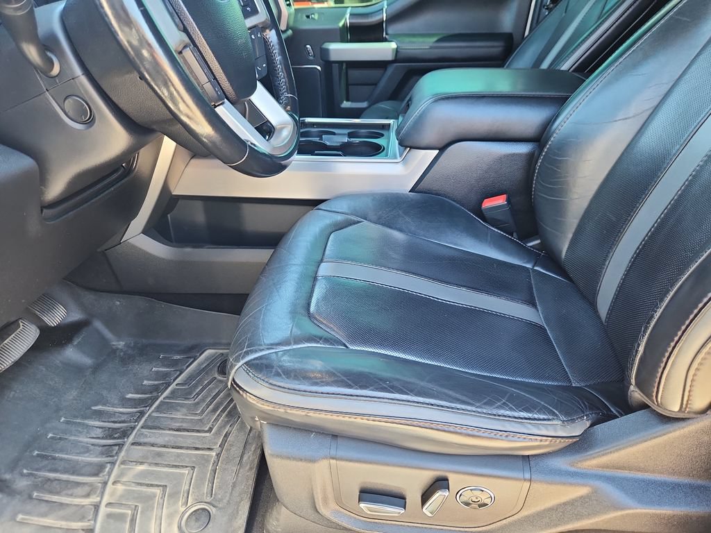 Used 2019 Ford F350 Platinum w/ Platinum Ultimate Package AWD/4WD image 7