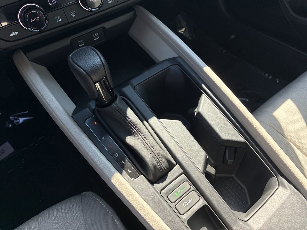 New 2025 Honda Accord SE image 18