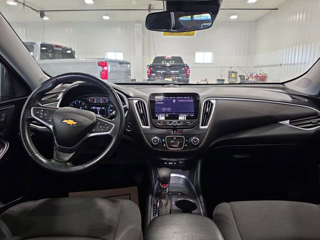 Used 2022 Chevrolet Malibu RS FWD image 9