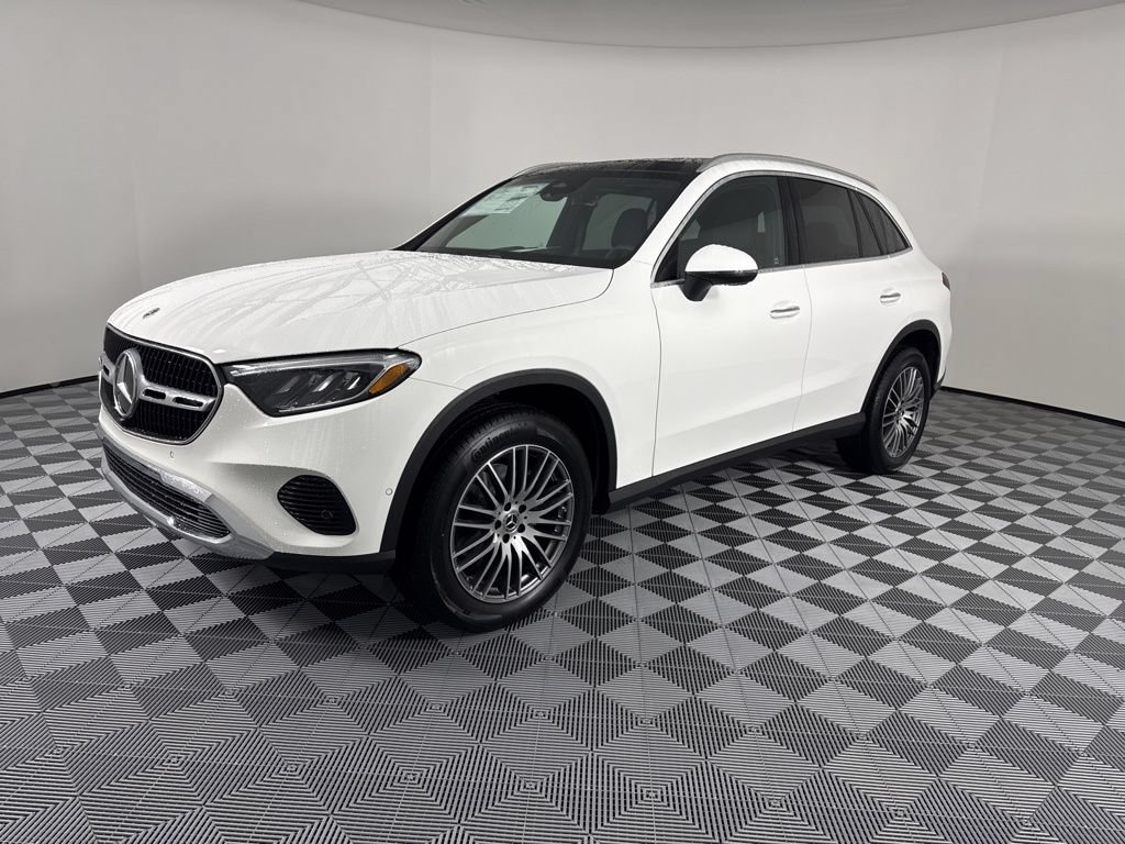 Certified 2026 Mercedes-Benz GLC 300 4MATIC image 9