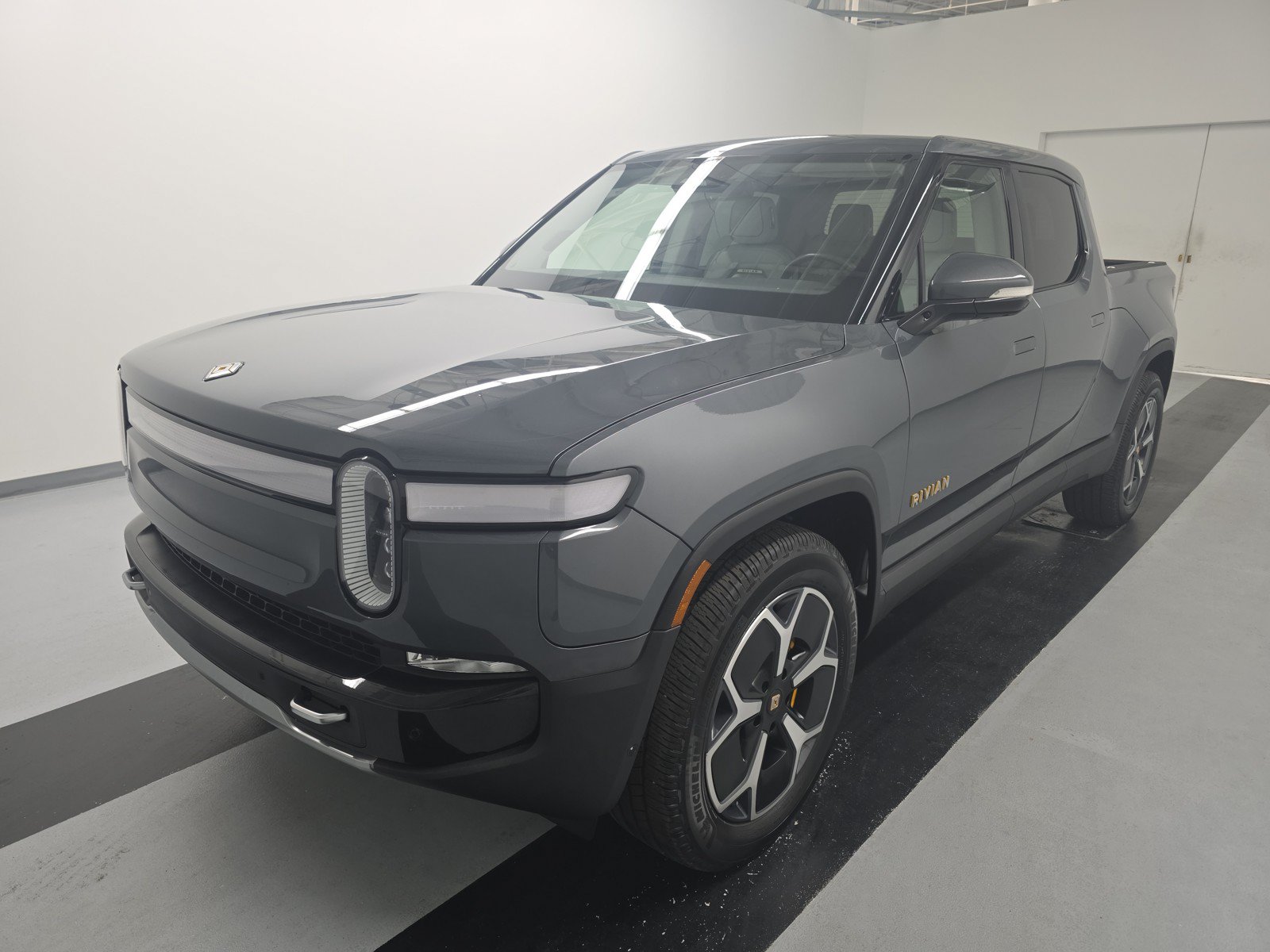 Used 2022 Rivian R1T Adventure