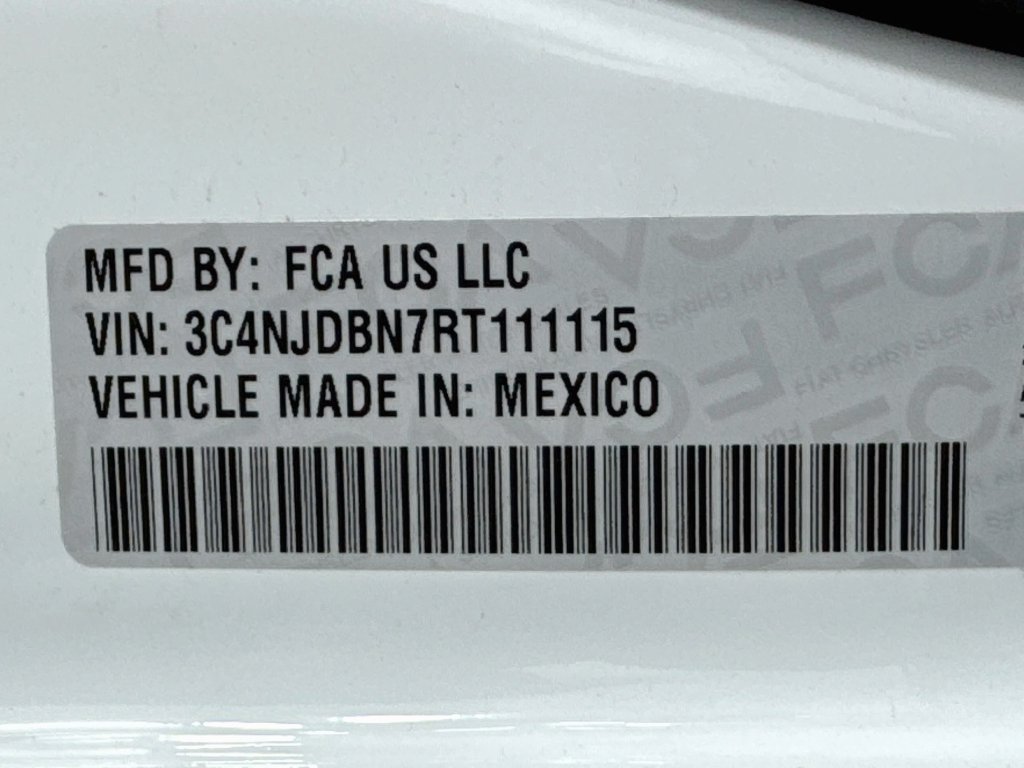 Used 2024 Jeep Compass Latitude AWD/4WD image 37