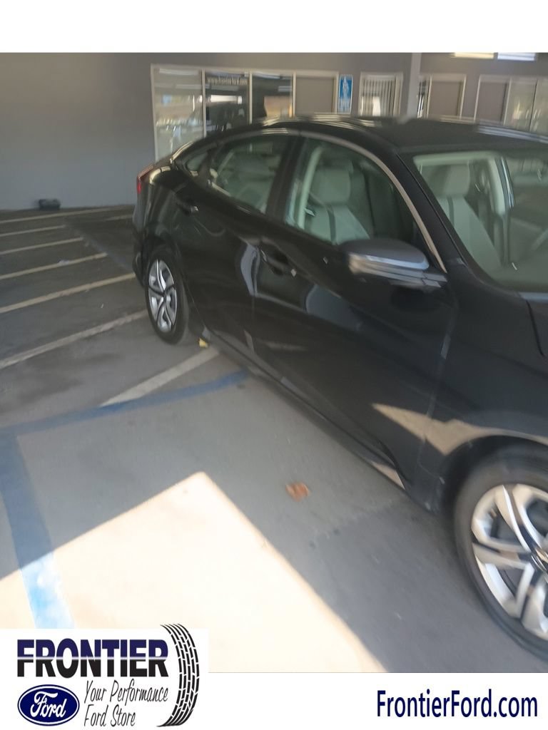 Used 2018 Honda Civic LX image 5
