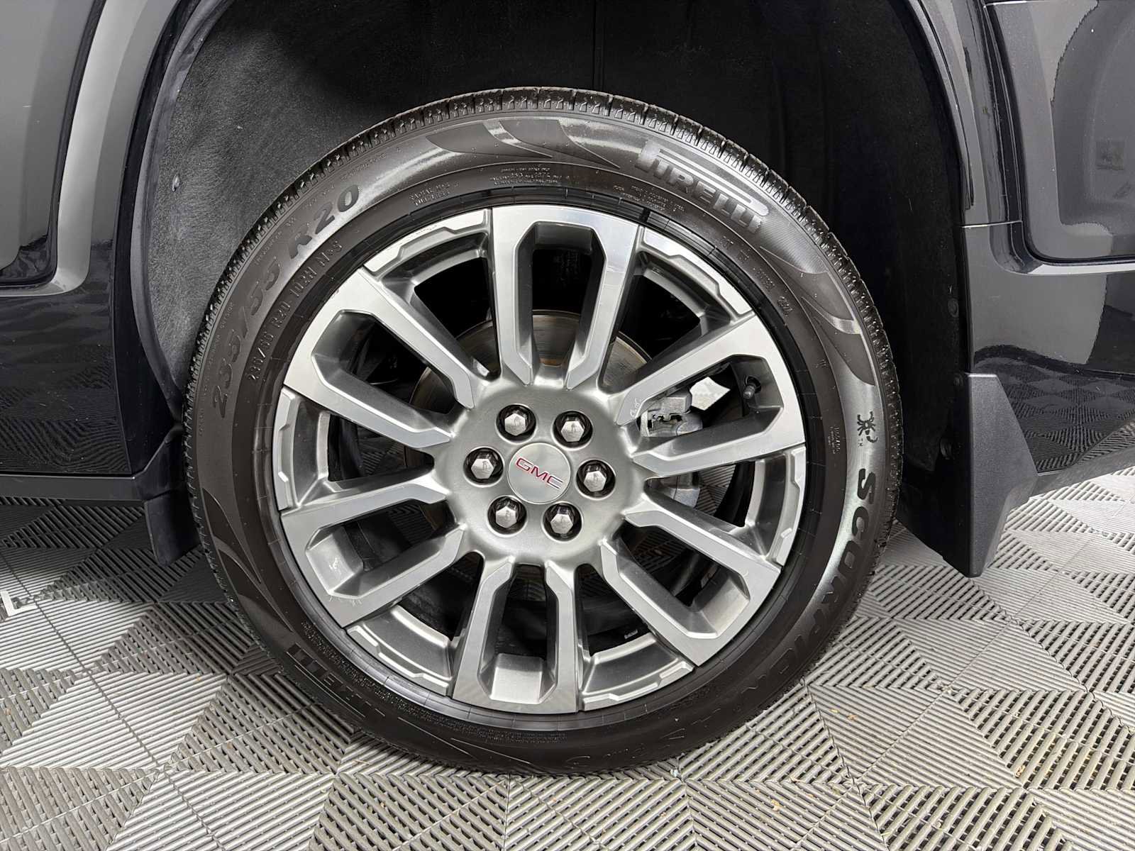 Certified 2023 GMC Acadia Denali w/ Trailering Package image 38