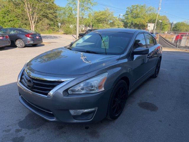 Used 2015 Nissan Altima 2.5 S w/ Power Driver Seat Package image 2